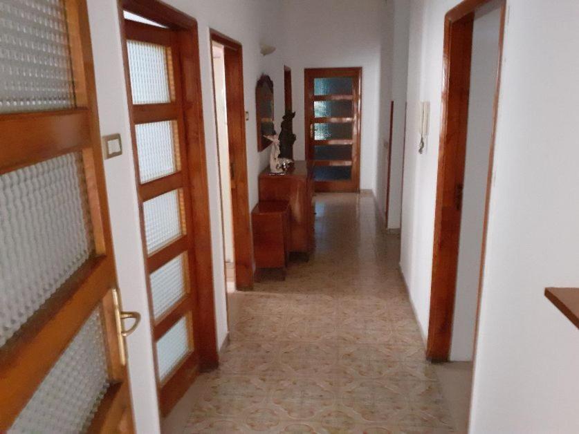לינה וארוחת בוקר קאסרטה A Casa Di Adele מראה חיצוני תמונה