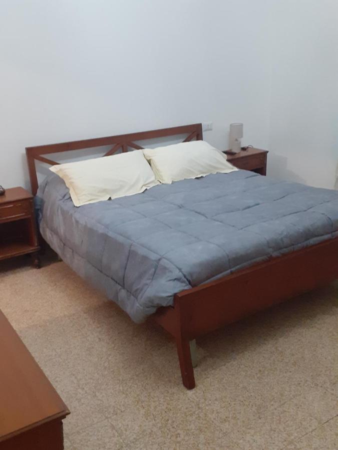 לינה וארוחת בוקר קאסרטה A Casa Di Adele מראה חיצוני תמונה
