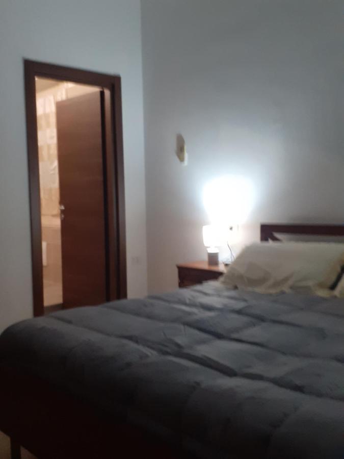 לינה וארוחת בוקר קאסרטה A Casa Di Adele מראה חיצוני תמונה