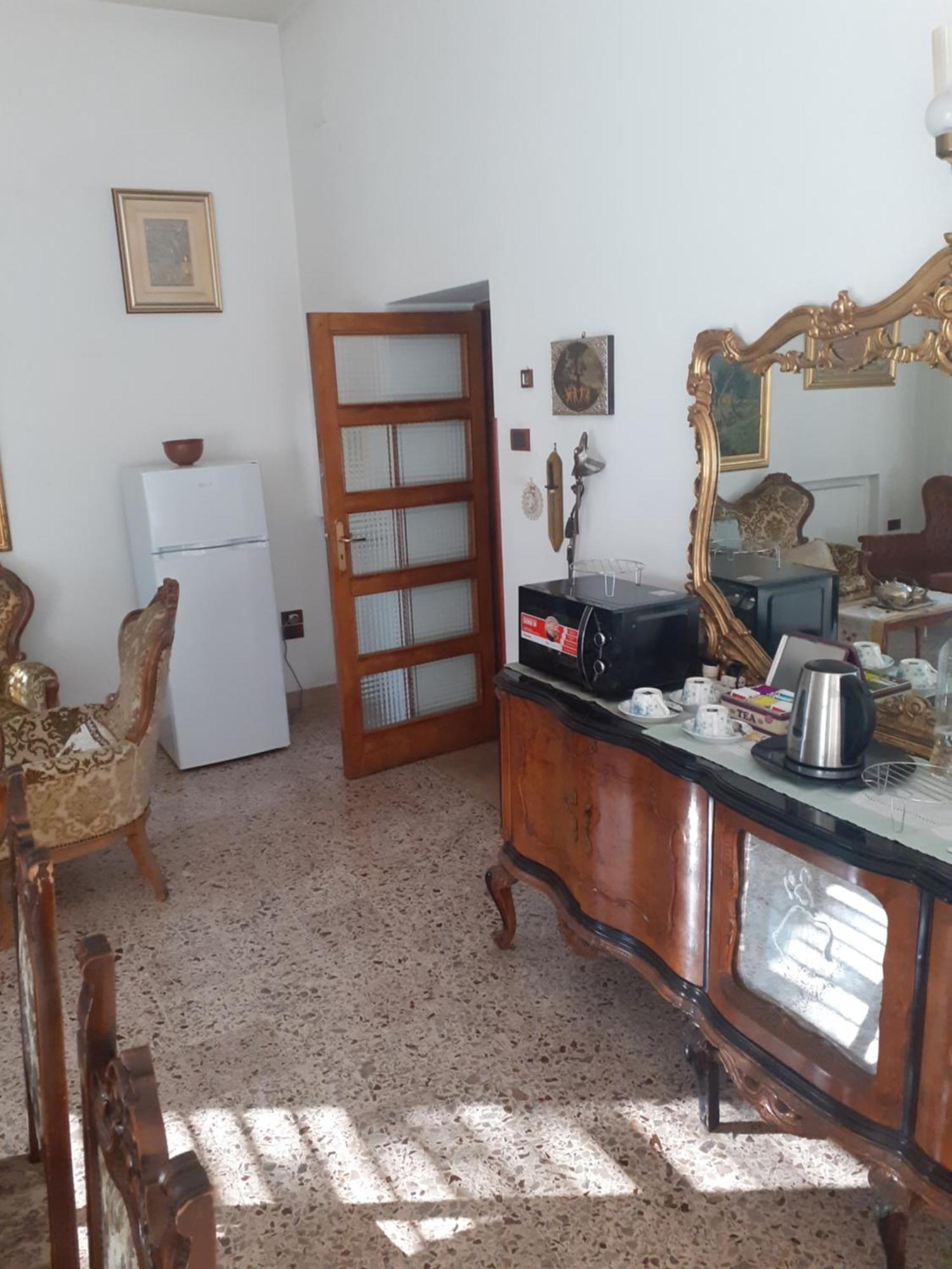 לינה וארוחת בוקר קאסרטה A Casa Di Adele מראה חיצוני תמונה